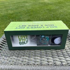 Golf Lover's Novelty Mug and 2 Pair Sock Set. NIB